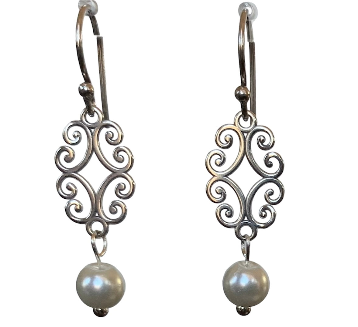 Pearl drop sterling silver earrings